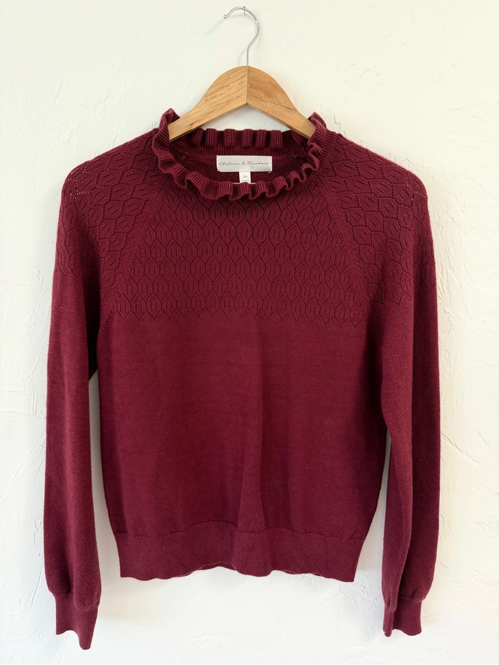 Chelsea & Theodore Sweater Size S